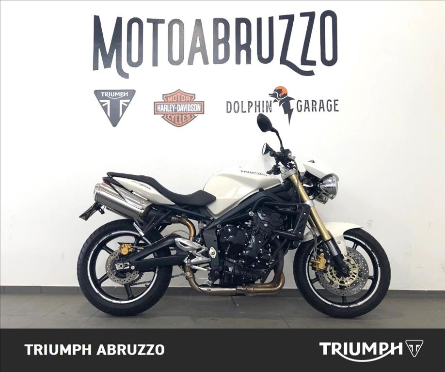 TRIUMPH Street Triple 675 