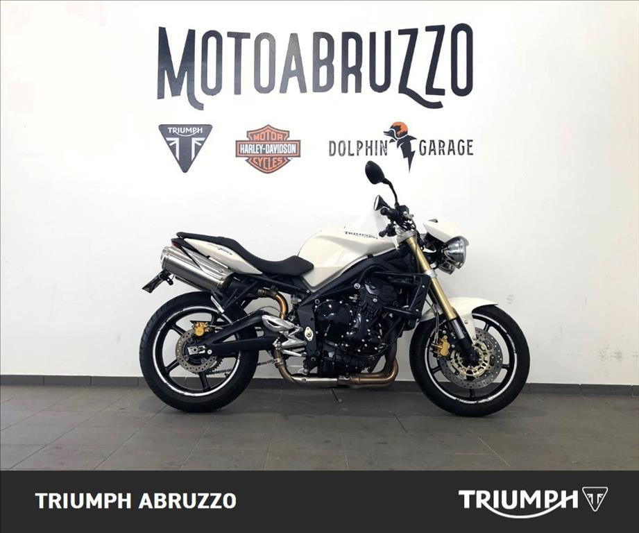 TRIUMPH Street Triple 675 