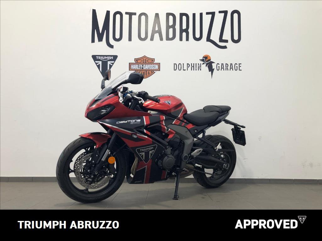 TRIUMPH Daytona 660 Abs