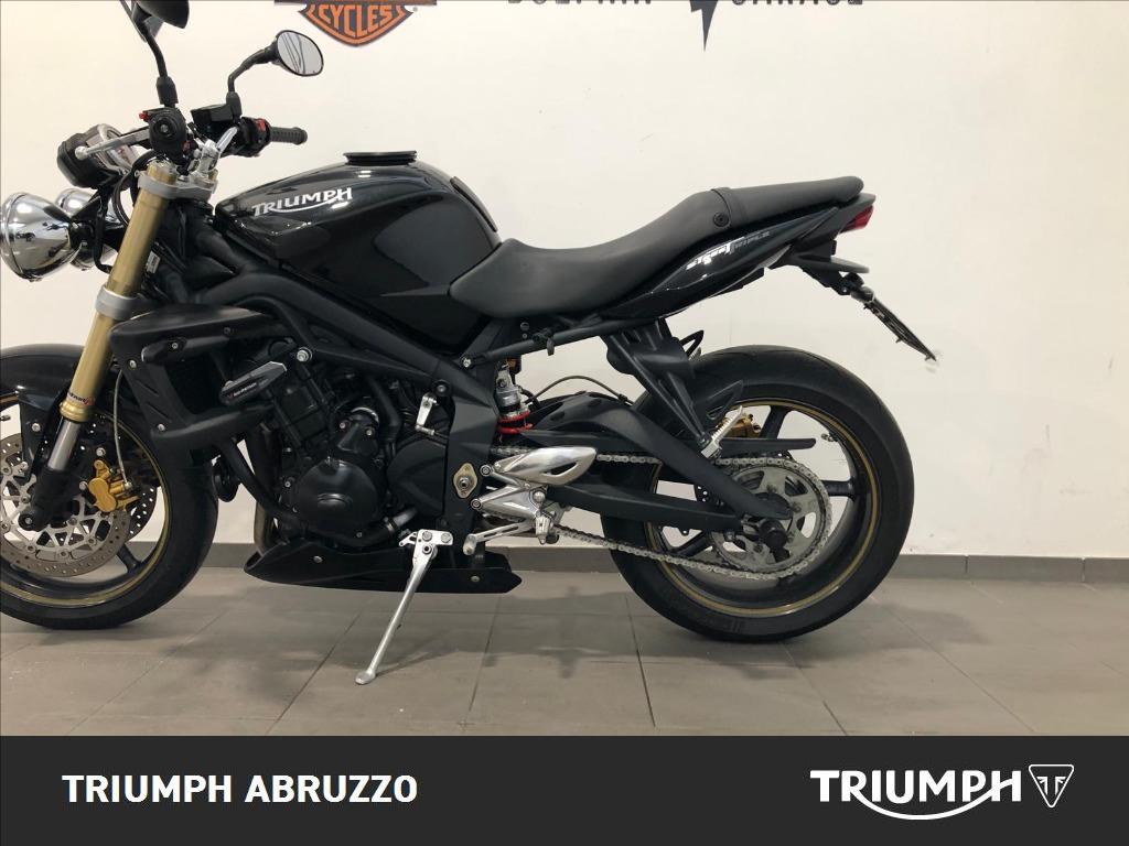 TRIUMPH Street Triple 675 