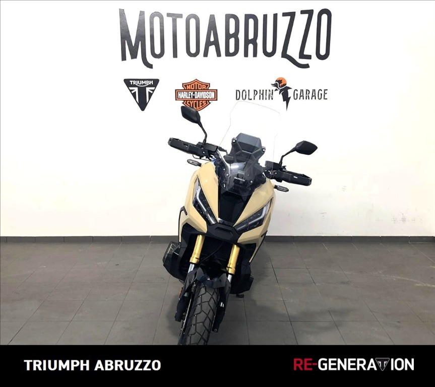 HONDA X-ADV 750 DCT Abs