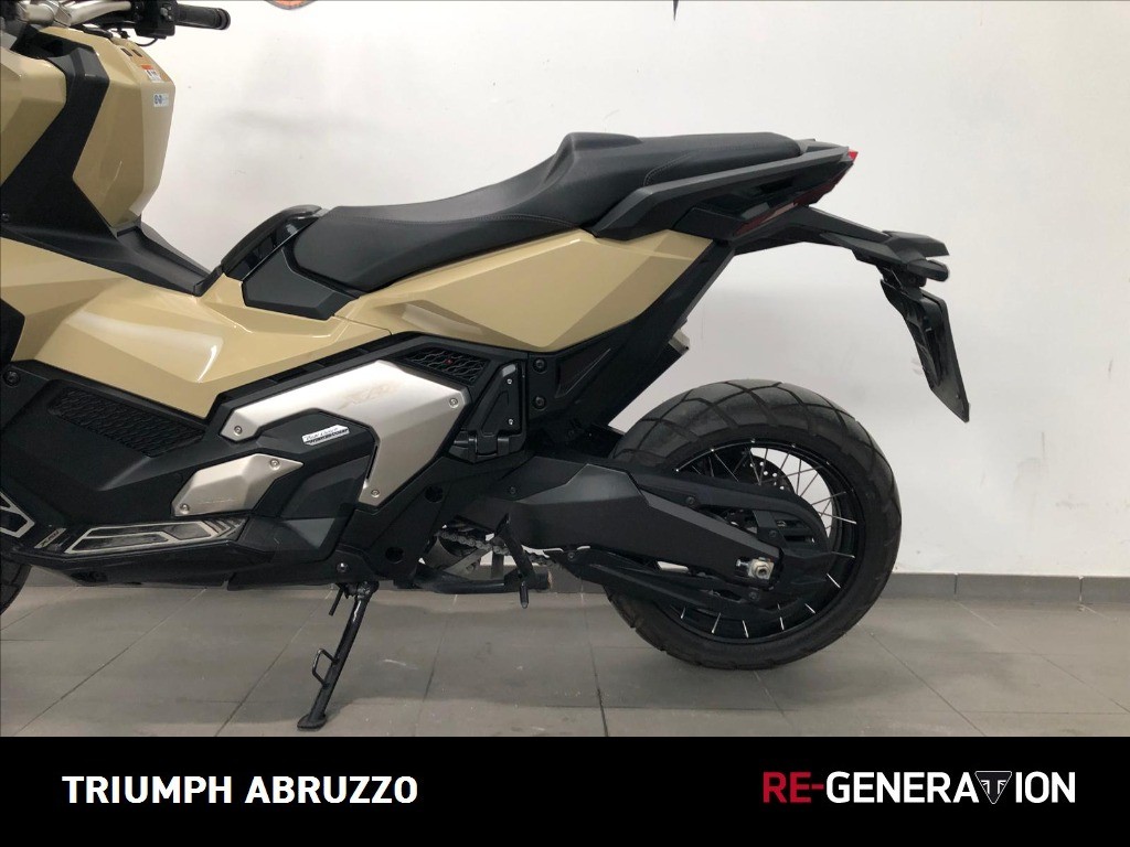 HONDA X-ADV 750 DCT Abs