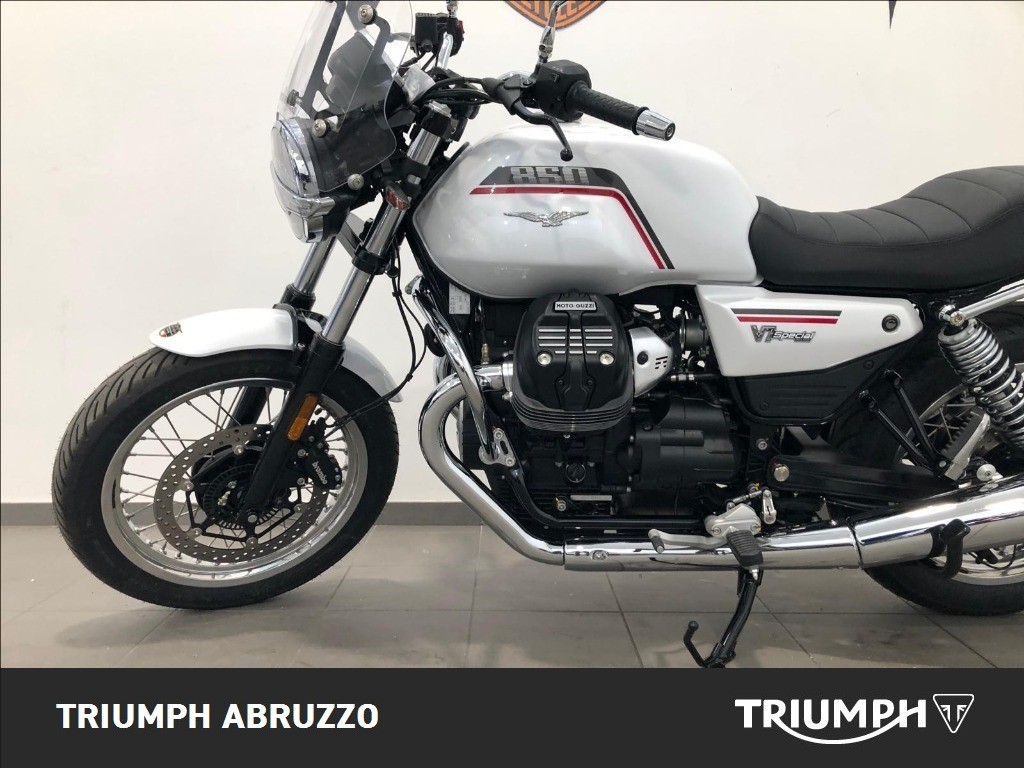 MOTO GUZZI V7 850 Special Abs