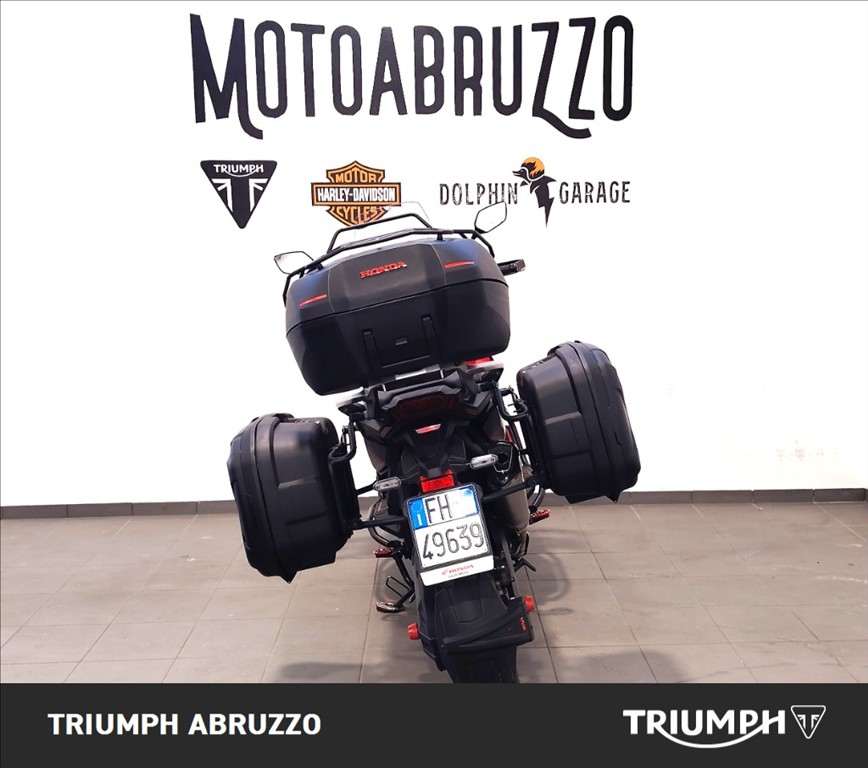 HONDA X-ADV 750 DCT Abs