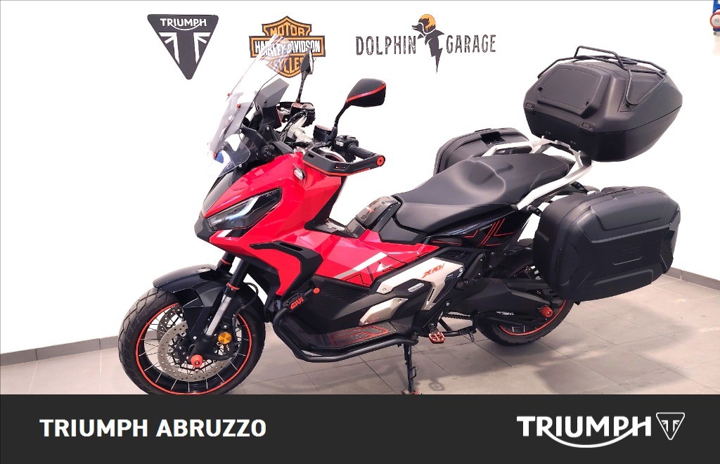 HONDA X-ADV 750 DCT Abs