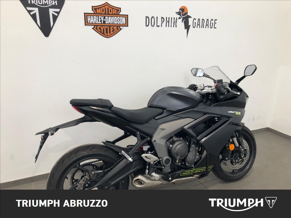 TRIUMPH Daytona 600 