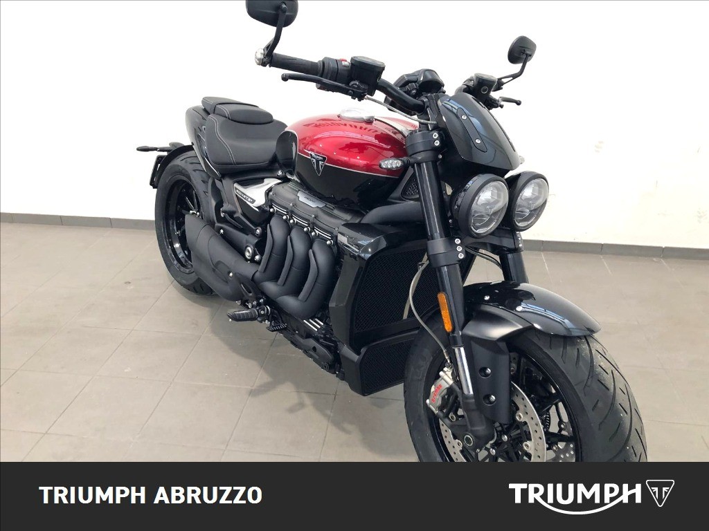 TRIUMPH Rocket III 2500 Storm R