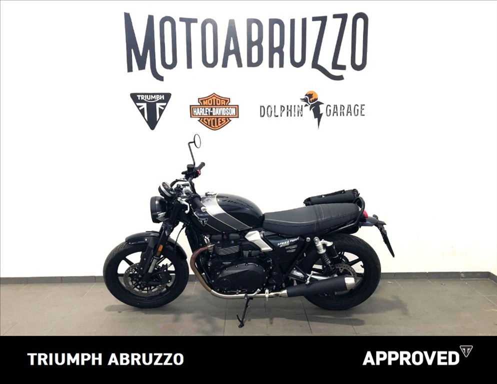 TRIUMPH Speed Twin 900 Phantom Black/Aurum Gold Abs