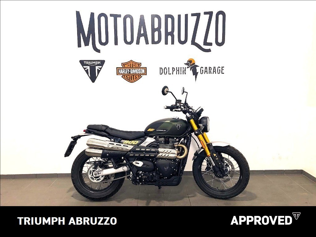 TRIUMPH Scrambler 900 Matt Khaki Green / Matt Phantom Black Abs