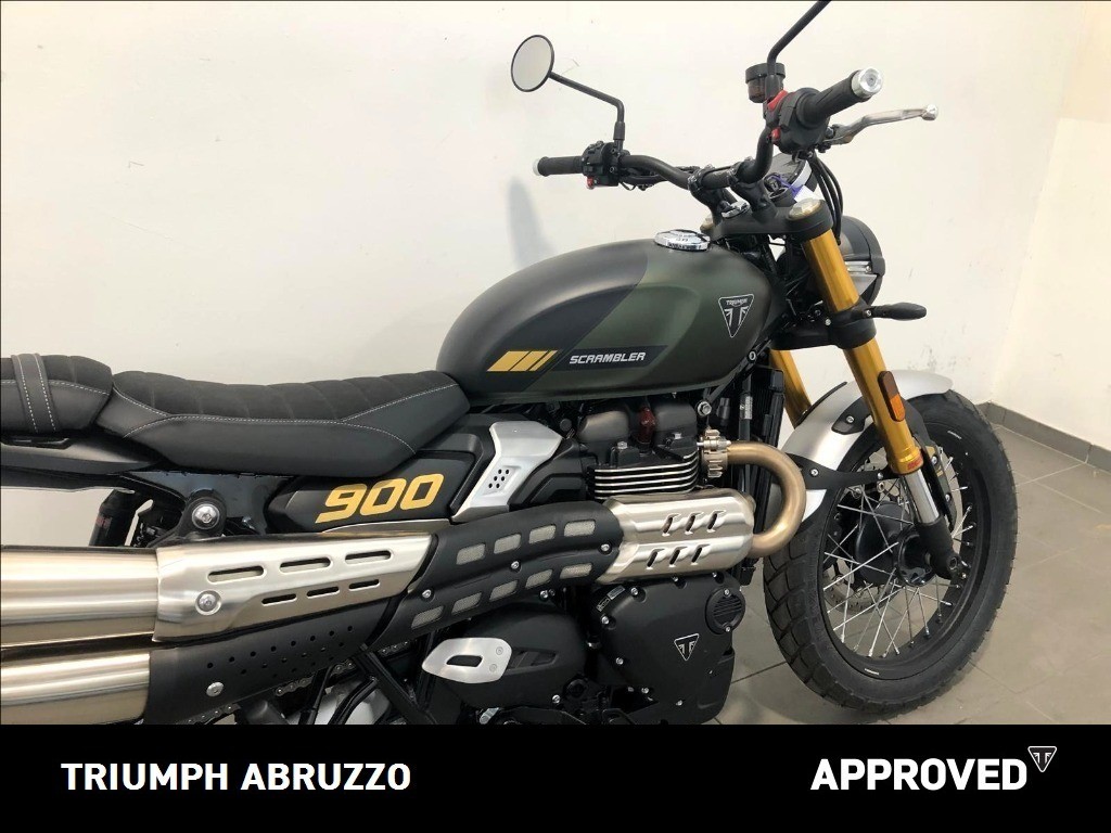 TRIUMPH Scrambler 900 Matt Khaki Green / Matt Phantom Black Abs