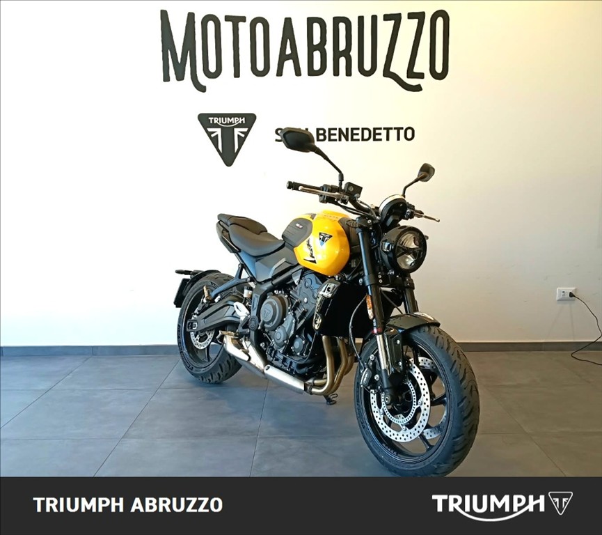TRIUMPH Trident 660 Cosmic Yellow Abs