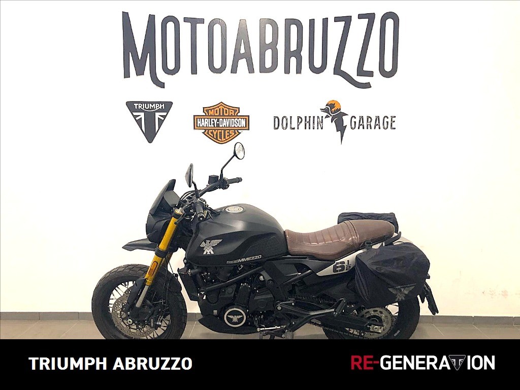 MOTO MORINI Seiemmezzo SCR 650 Abs