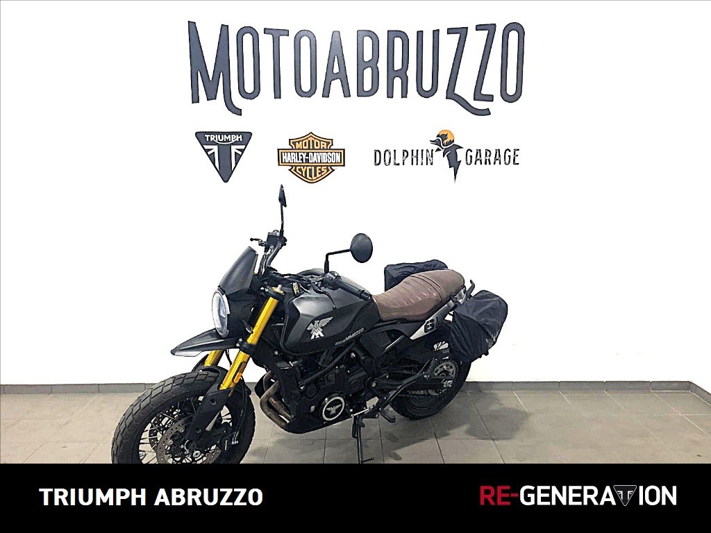 MOTO MORINI Seiemmezzo SCR 650 Abs
