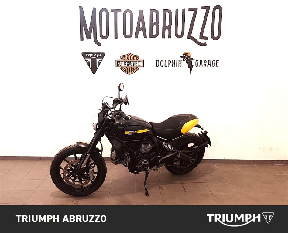 DUCATI Scrambler 800 Full Throttle